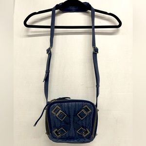Schuler and Sons Philadelphia leather zip crossbody